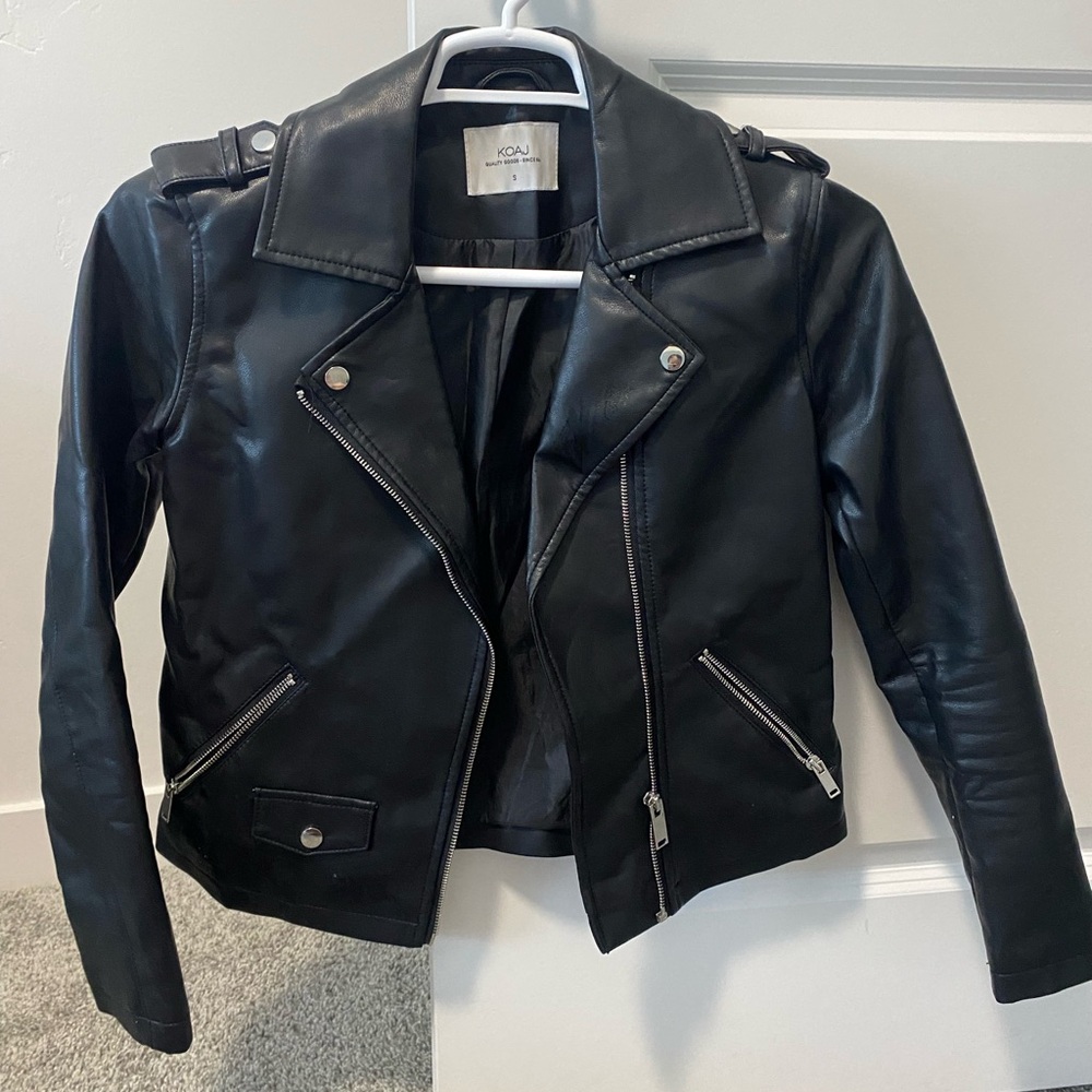 Biker Jacket Woman in Black. Size S